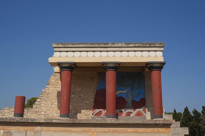Knossos Palace and Lassithi Plateau - Kera Kardiotissa Monastery: history, quick photo time, and a big view