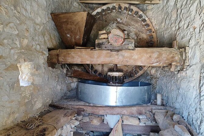 Knossos Palace and/or Zeus Cave + Olive Mill | Local & Private - Pickup, timing, and the logistics that save your day