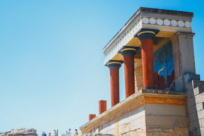 Knossos Palace & Archeological Museum: E-Tickets with Audio Tours - Why Knossos and the museum belong in one visit