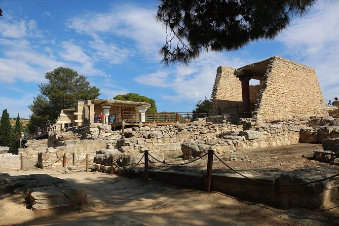 Knossos Palace Guided Walking Tour - Headsets, Small Groups, and Why You’ll Hear Every Key Detail