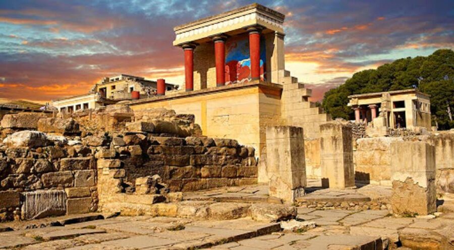 Knossos Palace & Heraklion City Tour From Heraklion - Pick-up, bus comfort, and how the 7 hours actually breaks down