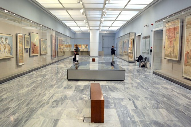 Knossos Palace & Heraklion City Tour - Knossos Palace: see the asymmetric palace and the fresco story