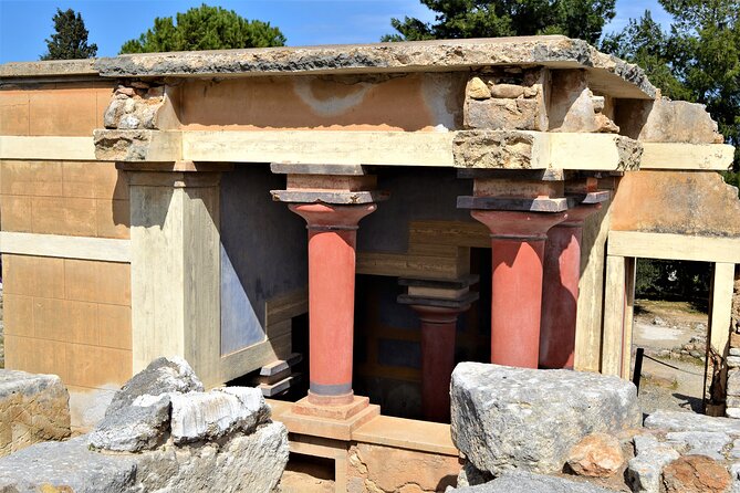 Knossos Palace, Museum & Rethymno city Private Tour from Chania - Lunch, Snacks, and Drinks: Small Inclusions That Actually Change the Day