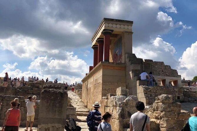 Knossos Palace ( Private Guided Tour ) - Headsets and Group Size: Comfort Matters at Knossos