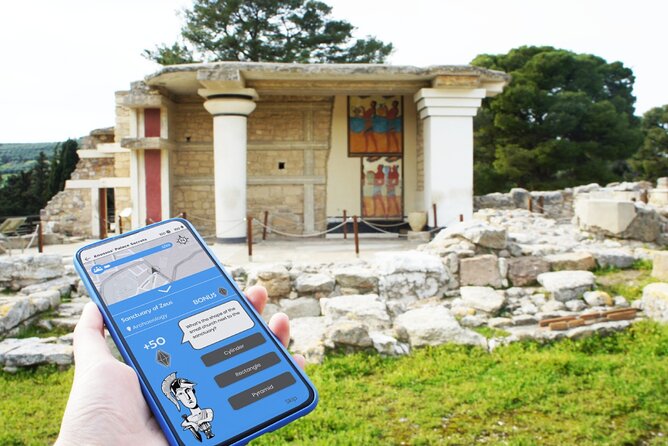 Knossos Palace Self-Guided Treasure Hunt & Tour - Stop focus: the Horns of Consecration as the finish line