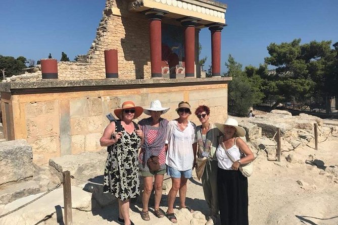 Knossos Private Guide - Unlock the Secrets of the Labyrinth - Entering the labyrinth: what your guide helps you see