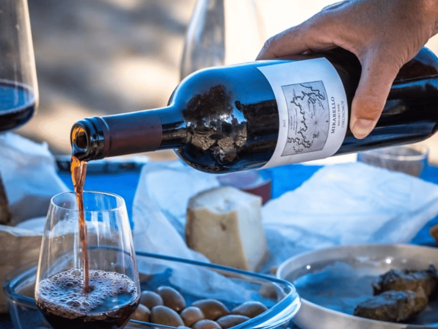 La Canée : dégustation de vins en français - La Canée at golden hour: the setting that changes the taste