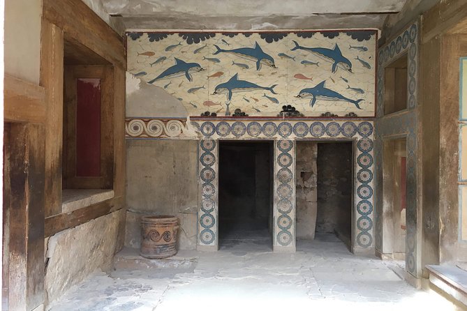 Labyrinth of Knossos Skip-the-Line Ticket with Tour Guide - Practicalities in Heraklion: meeting point, timing, and travel distance