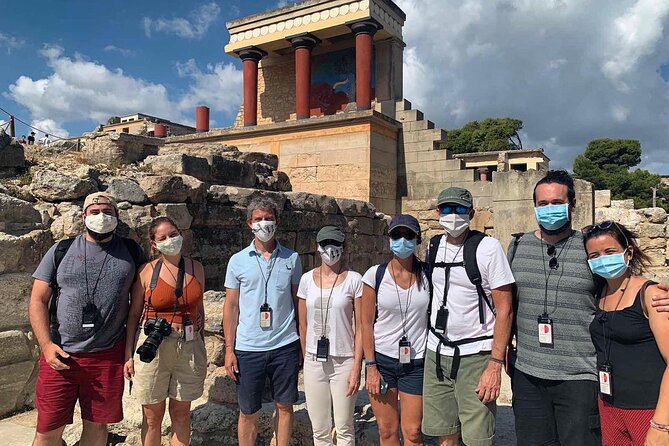 Labyrinth of Knossos Skip-the-Line Ticket with Tour Guide - Who should book this Knossos skip-the-line tour