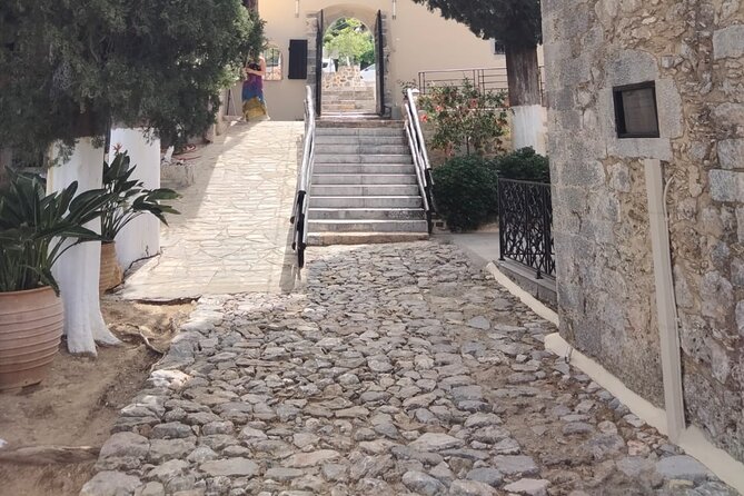 Lasithi - Zeus Cave -Olive Oil Factory - Traditional Villages - Kera Kardiotissa Monastery: Calm Faith and Frescoes With Included Admission