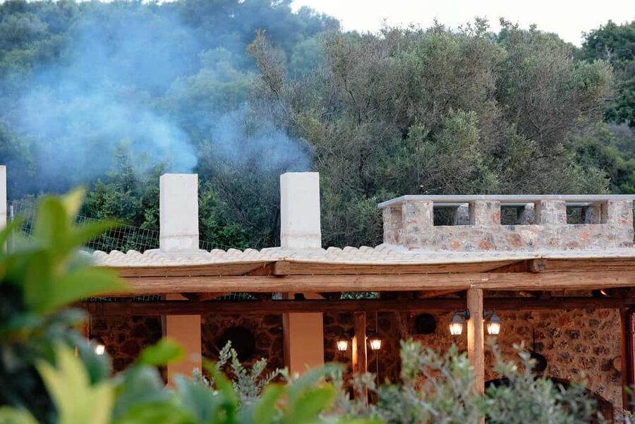 Lassithi, Zeus Cave, Olive Mill Farm & Knossos Combo Tour - Knossos Archaeological Site: getting value from the last 60 minutes