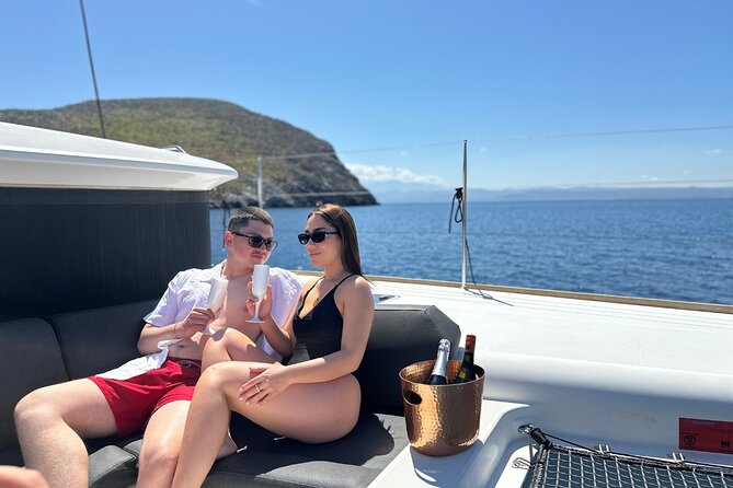 Luxury Catamaran Cruise, Dia Island –Open Bar & Lunch -Top Rated! - The Dia Stop: Swimming, Snorkeling, SUP, and Fishing