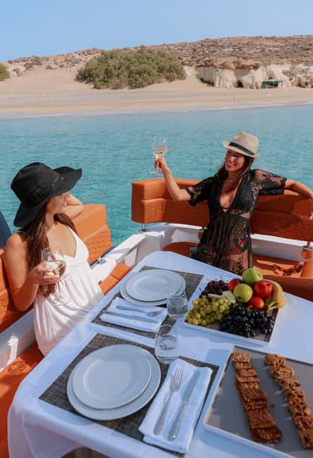 Luxury Yacht Escape from Ierapetra:Transfer & Meals Included - Onboard meals and drinks: more than a token snack