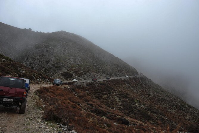 Off-Road Safari, Traditional Villages & Botanic Garden Walk - White Mountains photo stops: dramatic views without the hiking slog