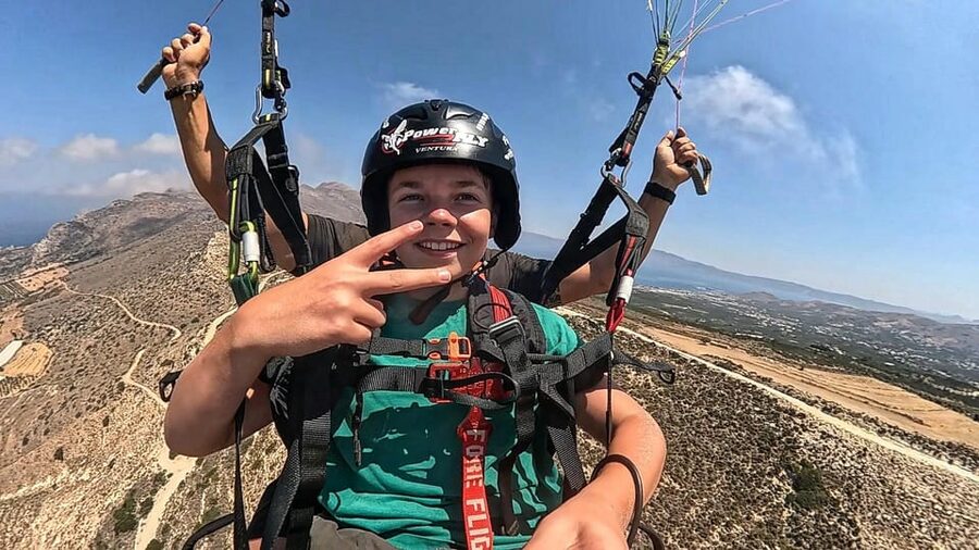 Paragliding in Chania - Wind, weather, and why your flight may move