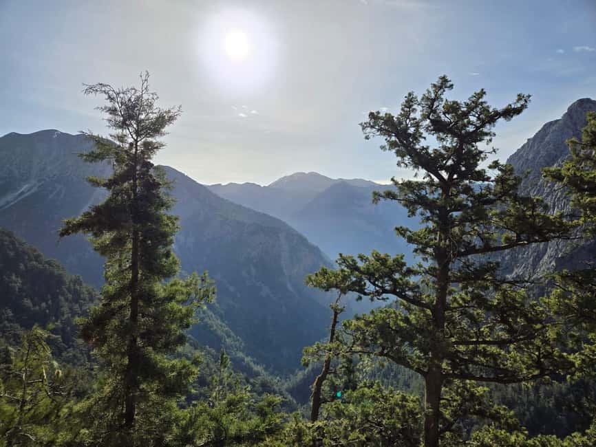 Platanias: Discover Samaria with professional hiking guide! - Pickup in Platanias and the Omalos breakfast: setting you up for success