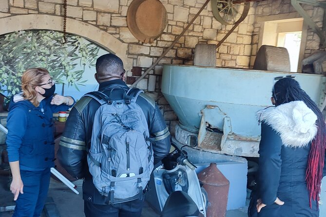 Pottery - Honey & Olive Oil experience - Key points worth knowing before you go