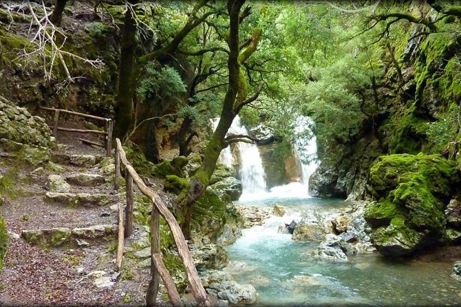 Pottery Village of Margarites - The monastery of Arkadi & The Gorge of Patsos - Lunch in a countryside taverna: the meal you remember
