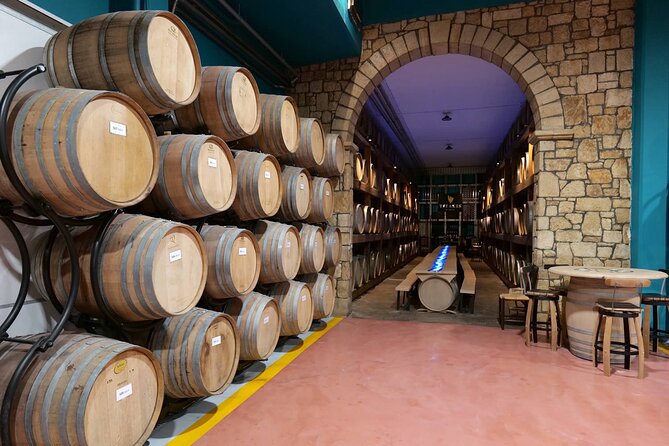 Premium Cretan Olive Oil Tasting, Wine, Raki and Local Food Tour - Breakfast and snacks: the food that keeps the tastings enjoyable