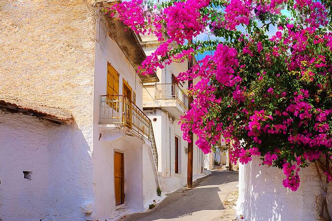 Private 6.5h shore tour to Eastern Crete from Heraklion - Stop 1: Fourni village stroll and a real break from the road