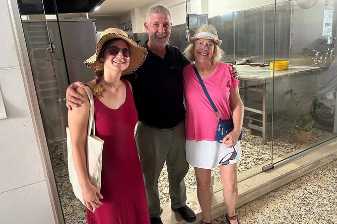 Private Chania Old Town Food Walking Tour - Walking Chania’s Old Town With Bite-Sized History (and Bite-Sized Food)