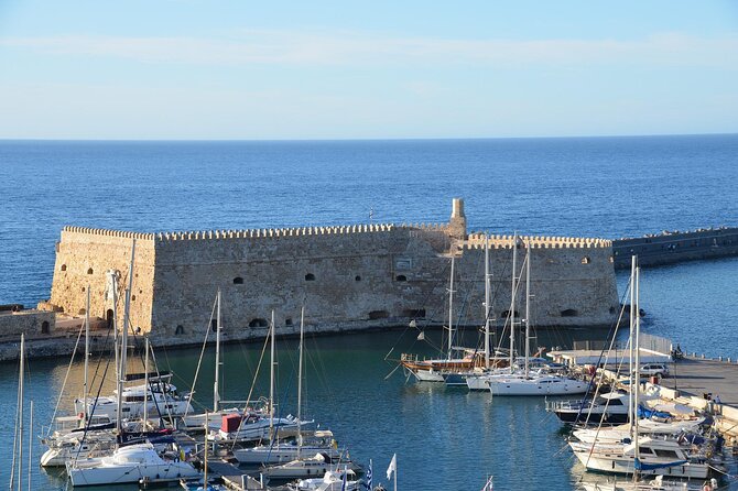 Private Guided Tour to Knossos Palace, the Museum and Heraklion - Private minivan pickup and how the pacing stays manageable