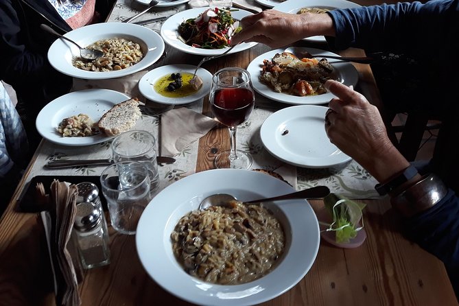 Private - Jeep Safari Tour with Lunch and Tastings - White Mountains viewpoints and downhill returns: photo stops and village driving