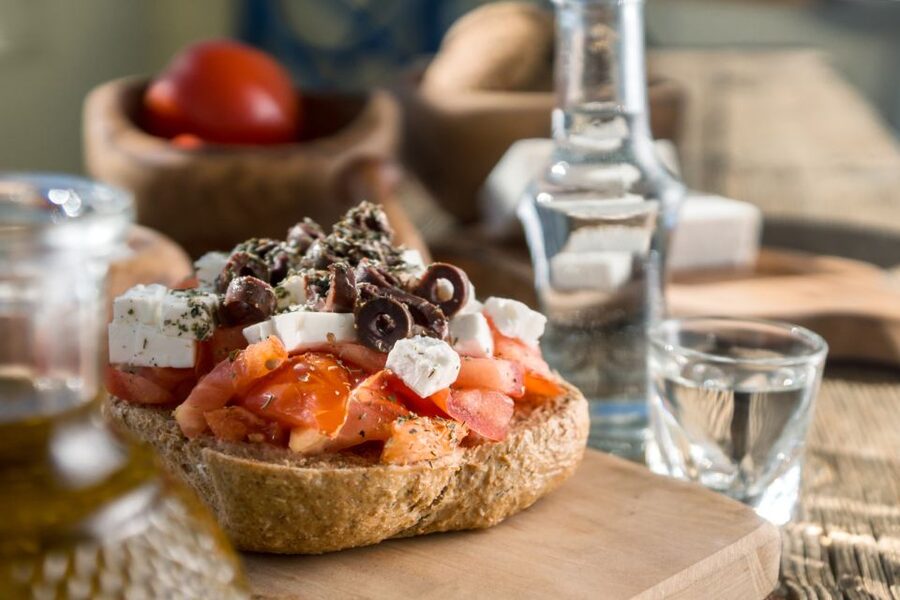 Private Knossos Skip The Line Tour inc. lunch & wine tasting - Should you book this Private Knossos Skip-The-Line Tour with lunch and wine?