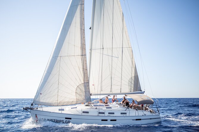 Private Luxury Sailing Trips to Dia Island - Sailing time and the crew: the luxury is how easy it feels