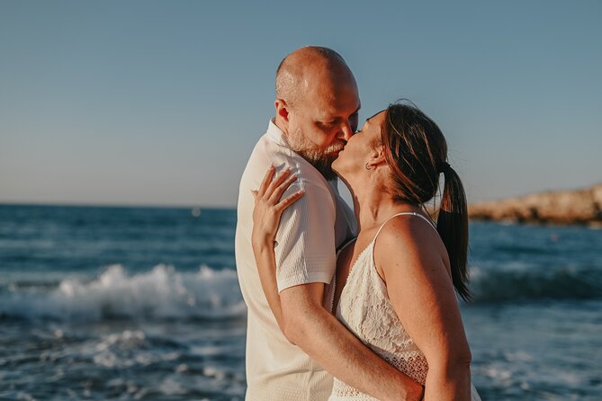 Private Photoshoot In Hersonissos - The photo flow: from first prompts to your final shots