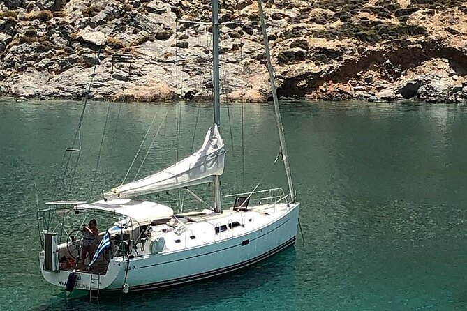 Private Sailing Cruise from Heraklion to Dia Island - The sailing part: calm-water fun and onboard comforts
