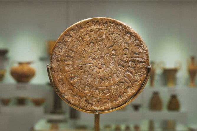Private tour: Archeological Museum of Heraklion and City tour - The city walk: Lion’s Square to the Central Market