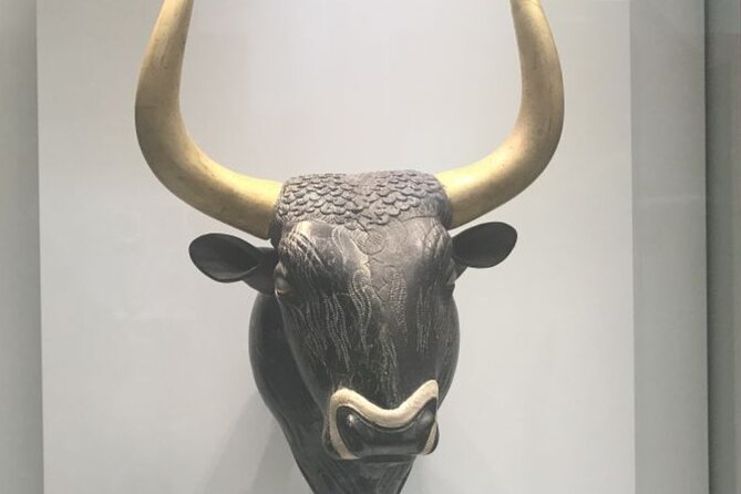 Private tour: Archeological Museum of Heraklion and City tour - Private guiding: why the museum and the streets feel connected