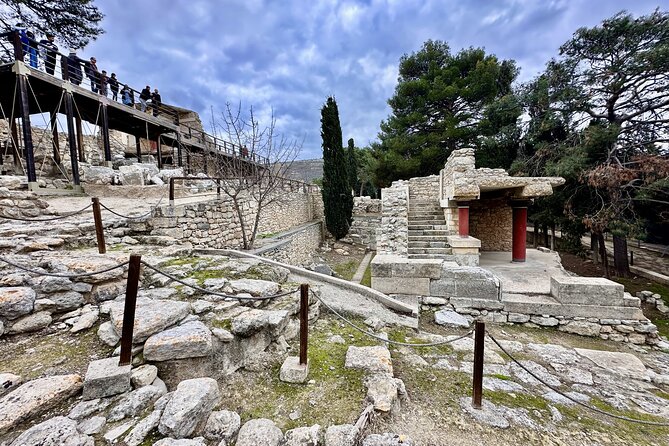 Private Tour of Knossos, Archaeological Museum & Heraklion Town - Key things to know before you go