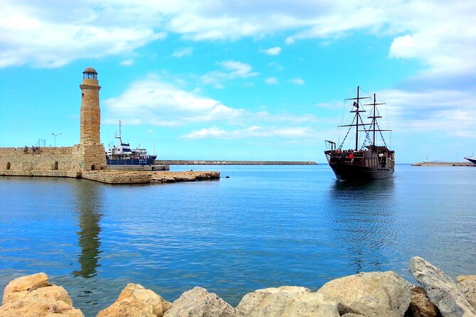 Private Tour West Crete: Chania & Rethymno Town and Kournas Lake - Rethymno Town: Fortezza viewpoints and Venetian details without the chaos