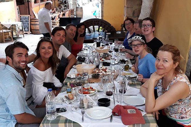 PRIVATE Walking Tour with Lunch and Wine Tasting by a Sommelier - Private pickup and pacing: what “tailored to your schedule” looks like in real life