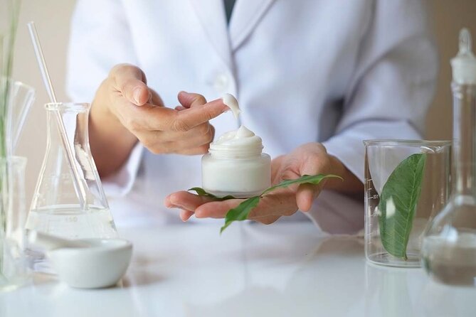 PRIVATE Workshop ESSENTIAL OILS & OLIVE OIL Factory with TASTING - Who this tour suits best (and who should skip it)