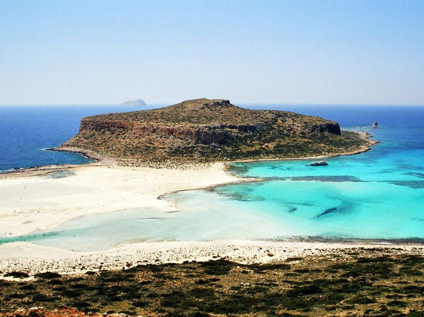 Rethymno Area: Gramvousa Island & Balos, Boat Ticket Extra - The Kisamos port break: use the downtime instead of fighting it