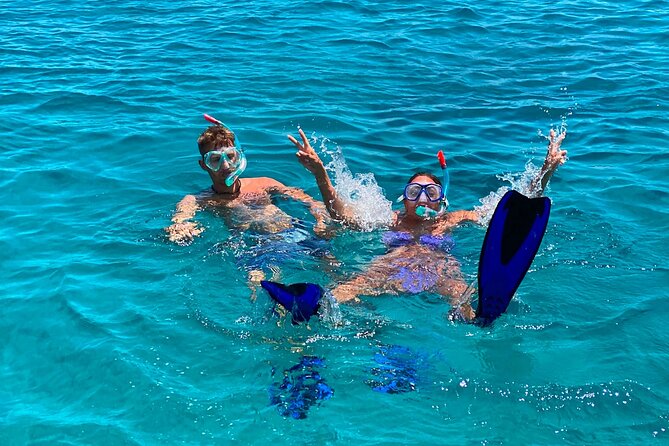 Rethymno Catamaran Cruise: Healthy Lunch & Open Bar - Comfort and Extras That Make the Day Smoother