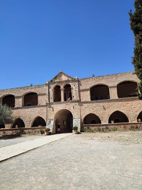 Rethymno: e-Bike tour to Arkadi monastery - Getting set up in Rethymno: where to meet and what gear you’ll use