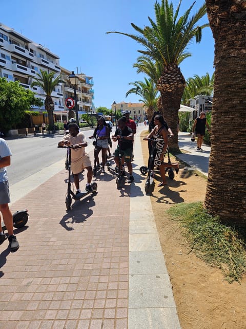 Rethymno: e-Scooter tour on the old and new town - Kara Musa Pasha and the Unknown Soldier Square wrap-up