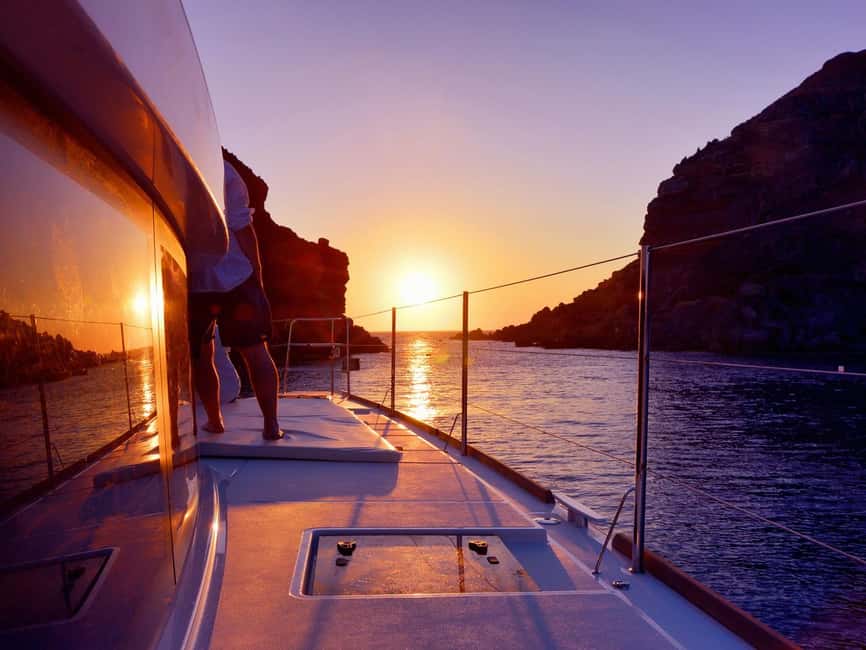 Rethymno: Luxury Sunset Cruise with Dinner and Drinks - Why this Rethymno sunset cruise feels worth your evening