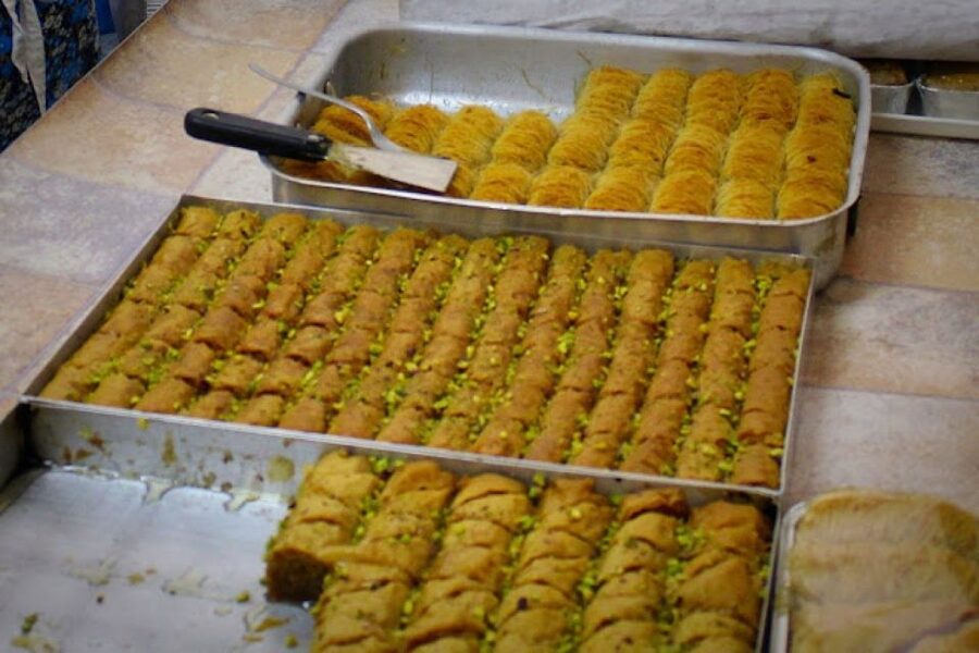 Rethymno: Old Town Walking Tour with Meal - The Phyllo Moment: Yorgos Hatziparaschos and Dough by Hand