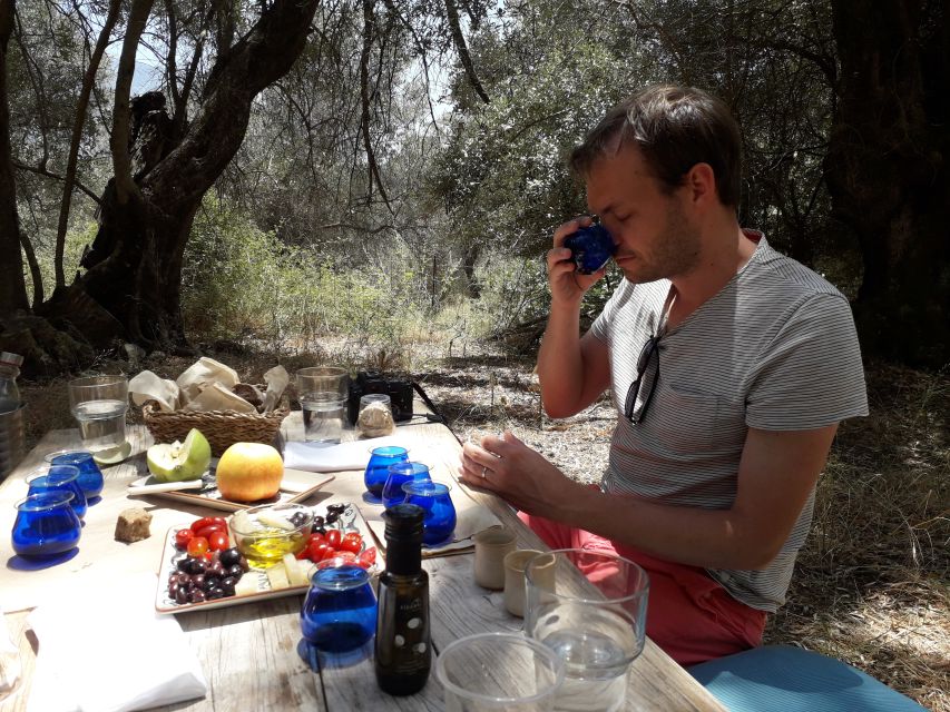 Rethymno: Olive Oil Tasting with Cretan Food Pairing - Should you book this Rethymno olive oil experience?