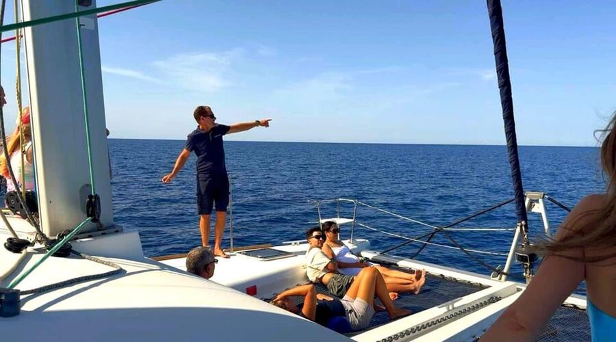 Rethymno: Sunset Catamaran Cruise - Sushi & Open Bar - Water Activities Without the Hassle: SUP, Snorkeling, No-Guess Gear