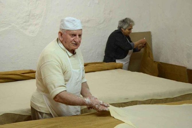 Rethymno Walking & Gastronomy Tour - Ali Vafi’s Garden: The Big Mezedes Lunch Moment