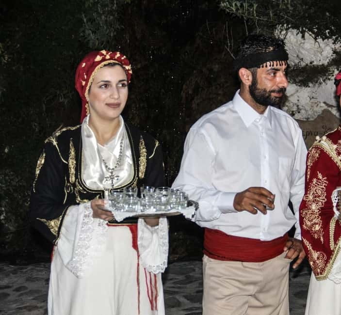 Rethymnon: Cretan Night with Dinner and Live Music - A Cretan Night at Esteri Village: What You Really Get