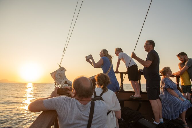 Rethymnon Golden Hour Cruise with a Pirate Boat - Timing and weather: how to plan your evening in Rethymnon