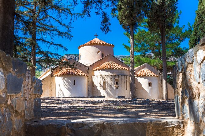 Road-trip to Lasithi, Zeus Cave, Vidiani, Krasi & Olive Mill Farm - Psychro Cave of Zeus: what you’ll really do underground