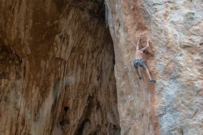 Rock Climbing Course - Rock Climbing Course in Crete: the sweet spot for beginners and families